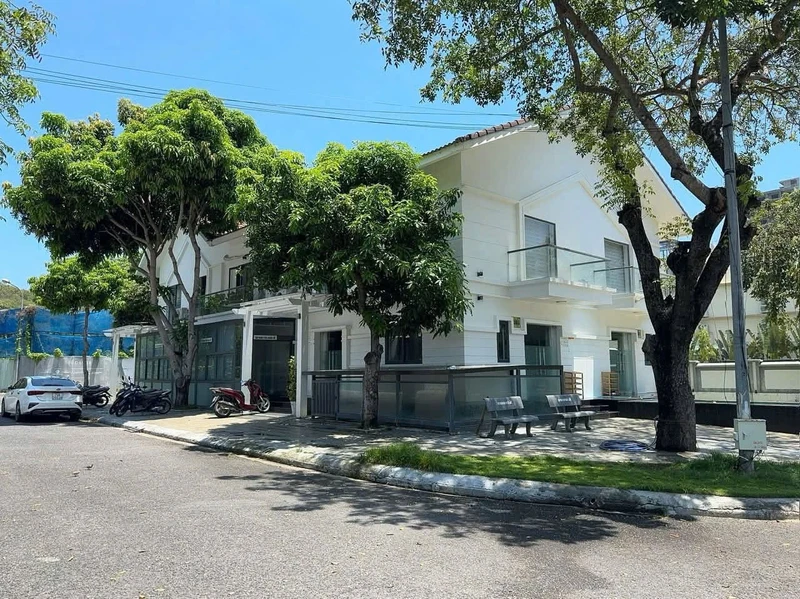 Bán lô góc 528 m² 3 mặt tiền KĐT Biển An Viên Nha Trang