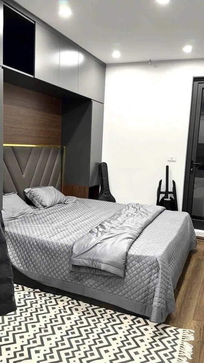 Cho thuê nhà 3 tầng 75m² 3 PN 4 WC Kim Ngưu - Ảnh thu nhỏ 5