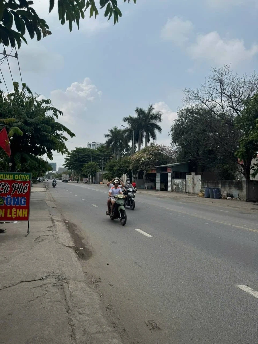 Bán lô đất mặt tiền DT743 2599m2 có dãy trọ 20 phòng, phường Dĩ An, Bình Dương - Ảnh thu nhỏ 2
