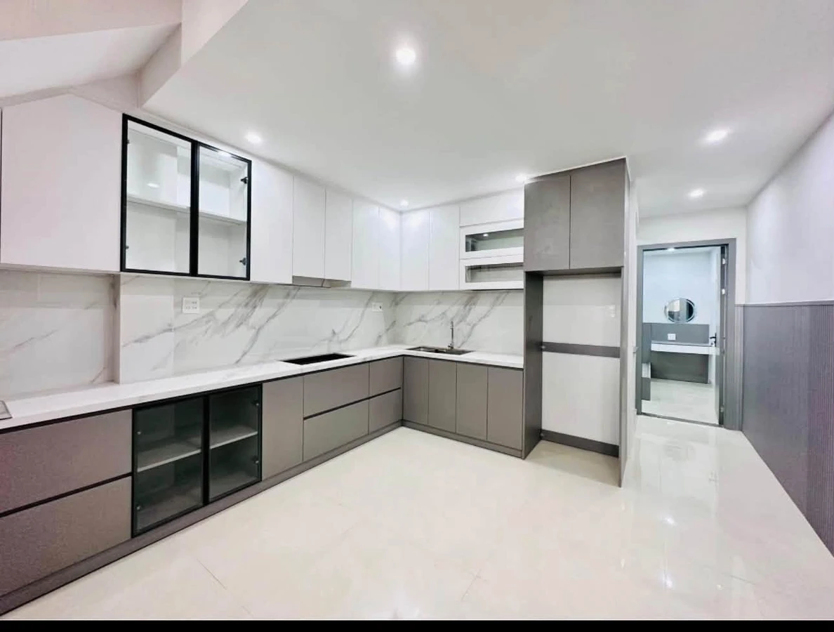 Nhà mặt tiền Ghềnh Ráng Quy Nhơn 80m2, 3 phòng ngủ 5.8 tỷ - Ảnh thu nhỏ 3