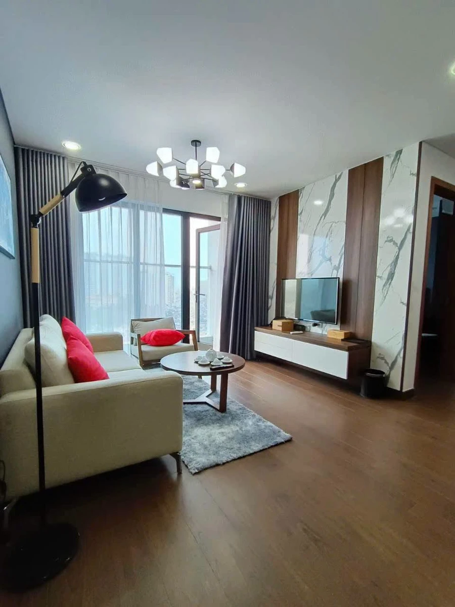 Bán căn hộ 2PN Ramada 75m2, giá 2 tỷ - Ảnh 1