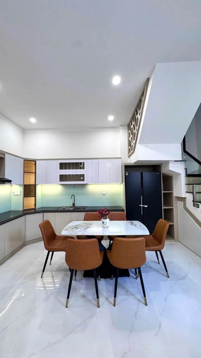 Bán nhà 2 tầng hẻm Nguyễn Trường Tộ 80m² 3 tỷ 150 triệu - Ảnh thu nhỏ 4