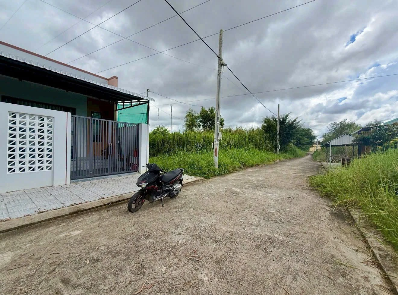 Bán 2 nền đất liền kề KDC Minh Hòa 100m² 295 triệu - Ảnh 1