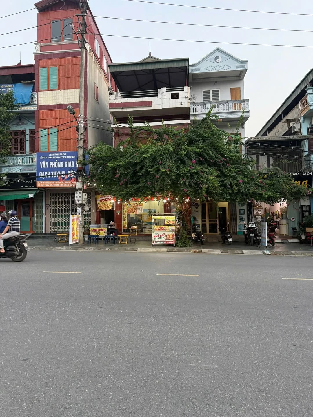 Bán nhà 2,5 tầng 140m2 đường Trung Đô Nhánh 6 giá 6 tỷ - Ảnh 1