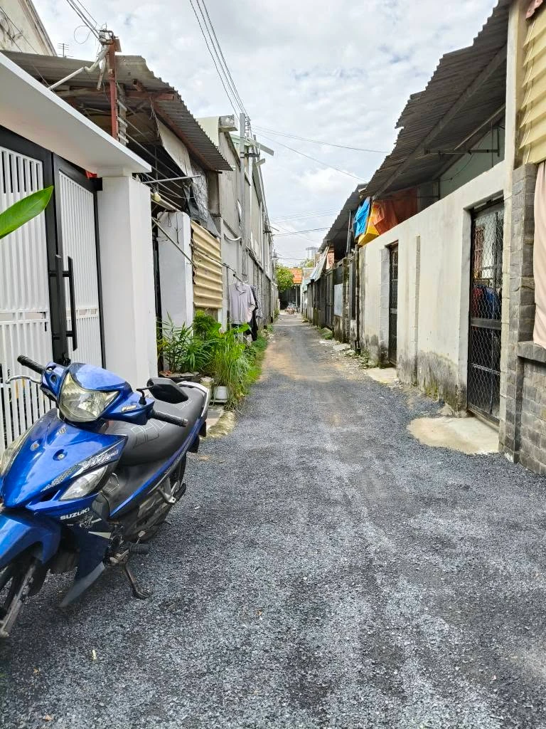 Bán nhà lầu trệt 62m Dĩ An, Bình Dương 3,88 tỷ - Ảnh 1