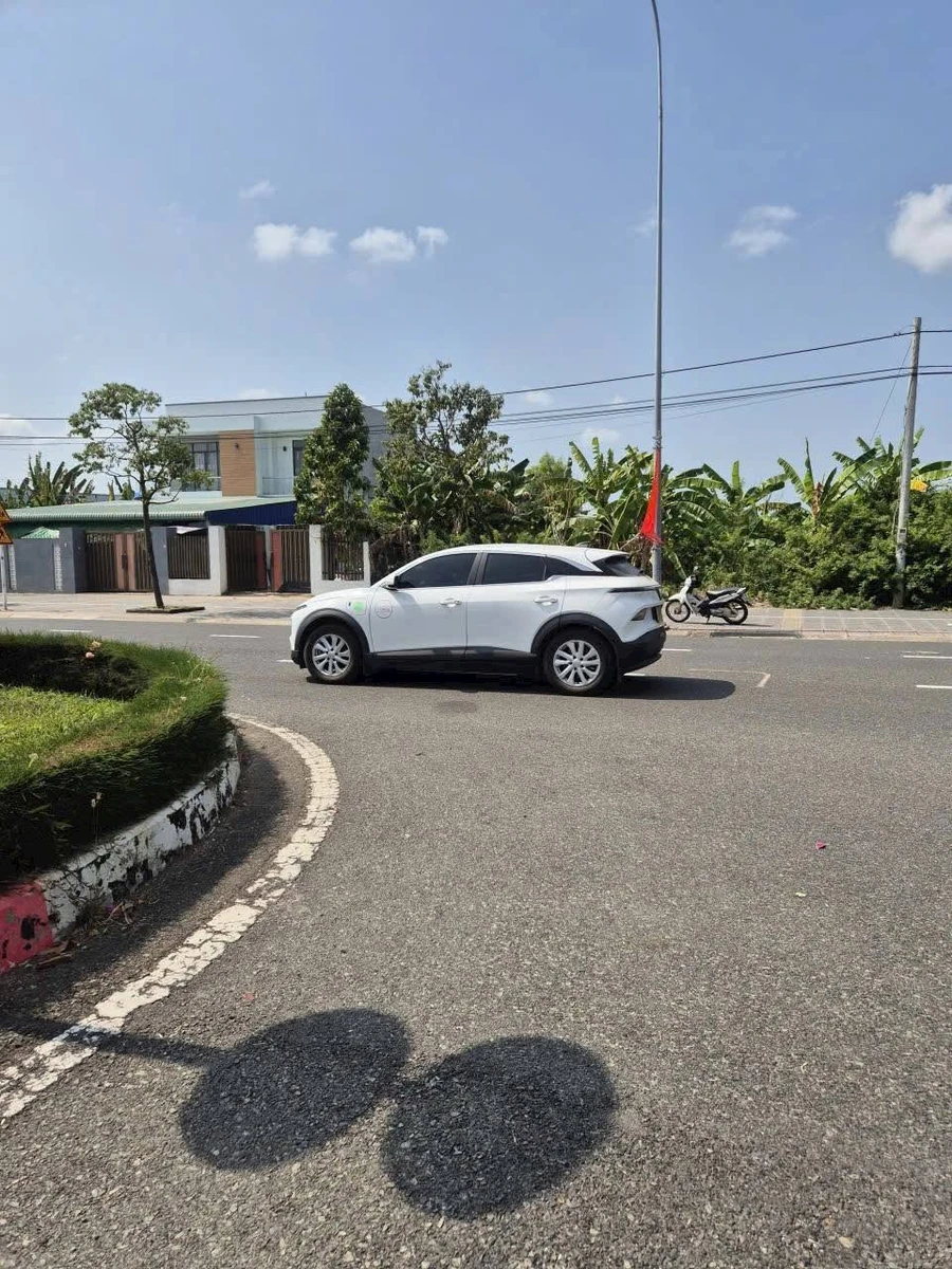 Bán 1 sào mặt tiền Văn Tiến Dũng, Long Hương, 1090m2, 11.8 tỷ - Ảnh thu nhỏ 2