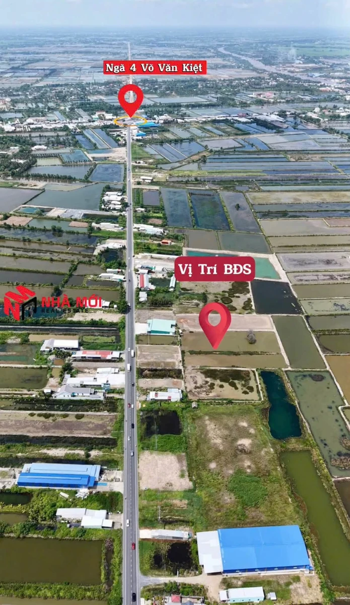 Bán 10.285m² đất mặt tiền Xuyên Á 8,5 tỷ, Quận 7 - Ảnh 1