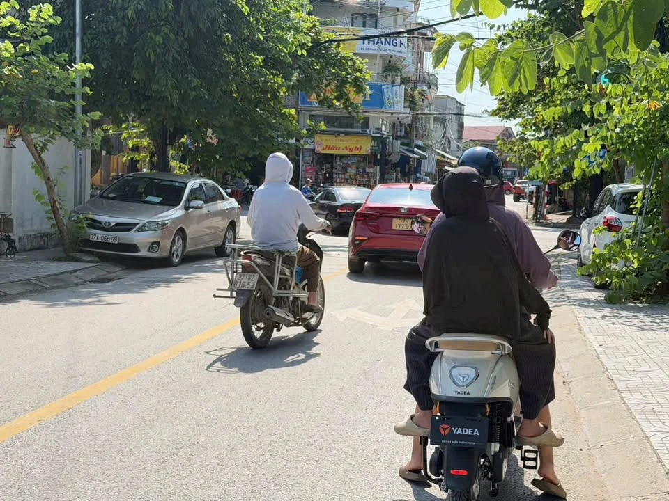 Bán nhà mặt đường Nguyễn Tiềm 114 m2, giá 6 tỷ - Ảnh thu nhỏ 3