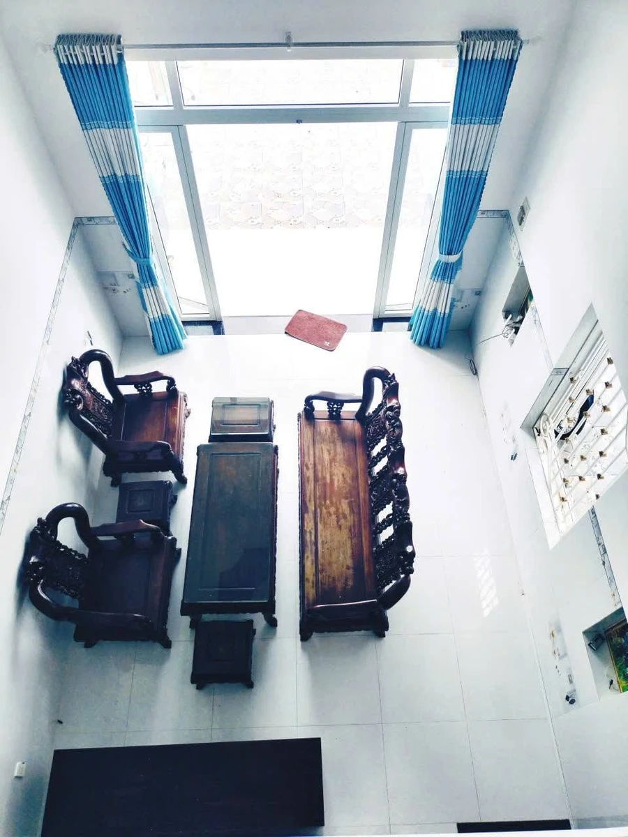 Bán nhà mặt tiền đường nhựa 100m2, 1 trệt 1 lầu 3PN gần Trường Lê Quý Đôn Phan Thiết - Ảnh thu nhỏ 2