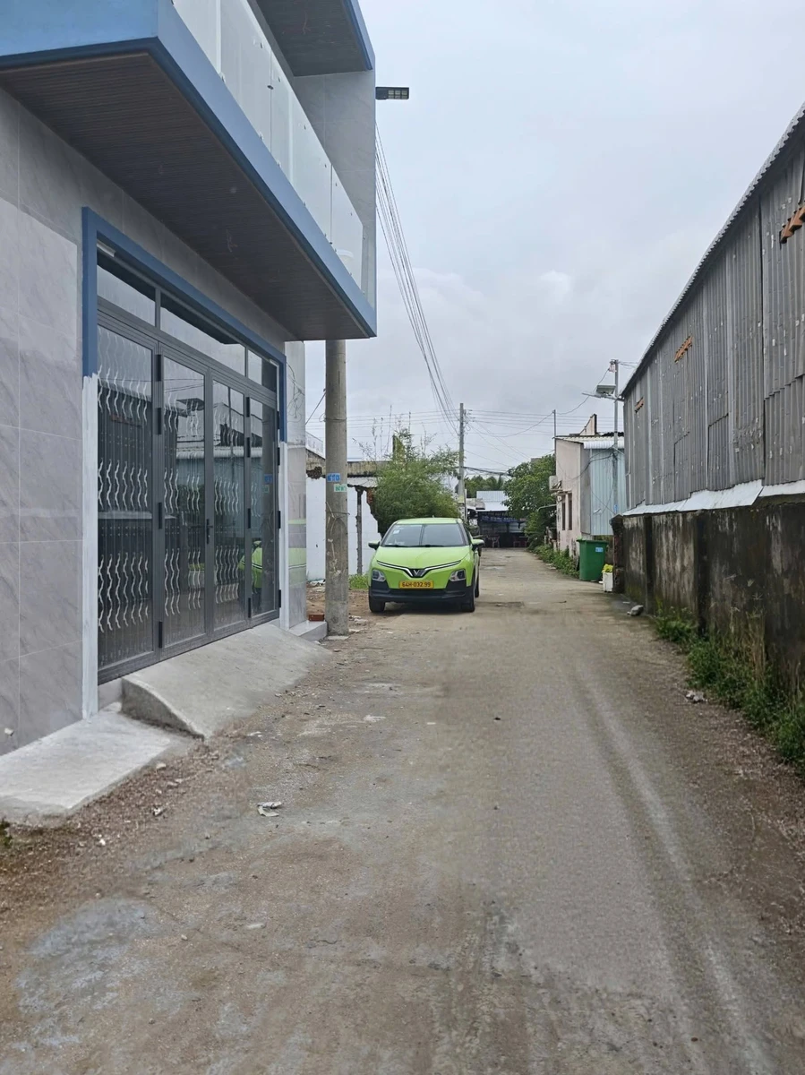 Bán nhà 2 phòng ngủ 50.8m² Rạch Giá gần trường học - Ảnh 1