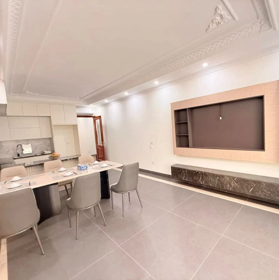 Bán nhà phố Lạc Trung, 55m2, 8 tầng, mặt tiền 4.2m - Ảnh thu nhỏ 2