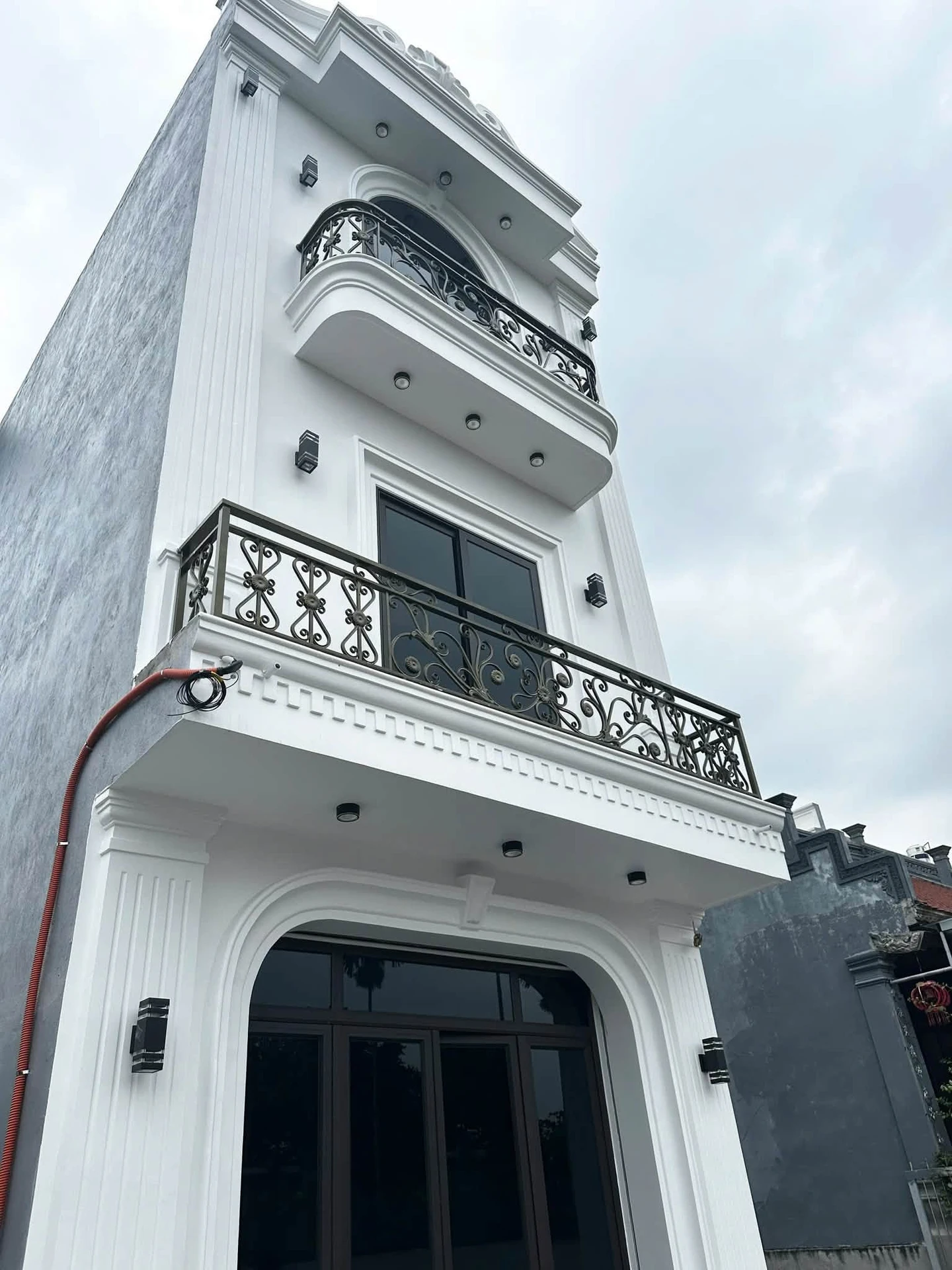 Bán nhà 3 tầng 65,8m2 Đoàn Tiến Đặng, Tân Phú, 2tỷ590tr - Ảnh 1