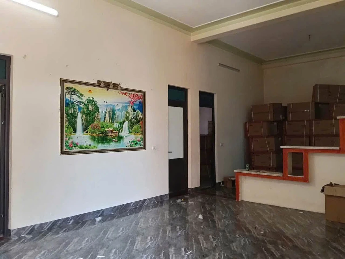 Bán nhà kiên cố 240m² Đông Thịnh, mặt tiền 18m - Ảnh thu nhỏ 3