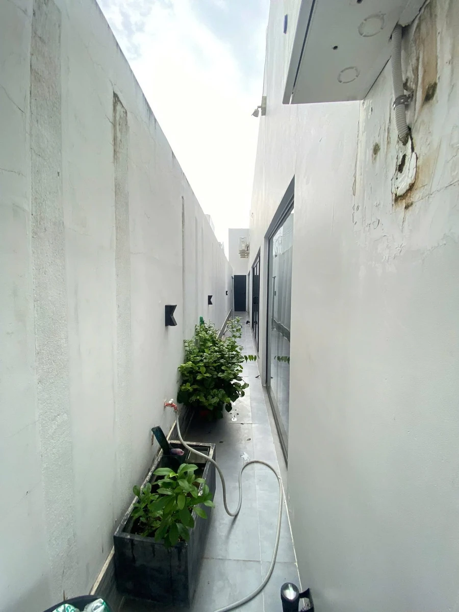Bán nhà hẻm Nguyễn Bỉnh Khiêm Rạch Giá, 92m², 2 phòng ngủ, 2 tỷ - Ảnh thu nhỏ 4