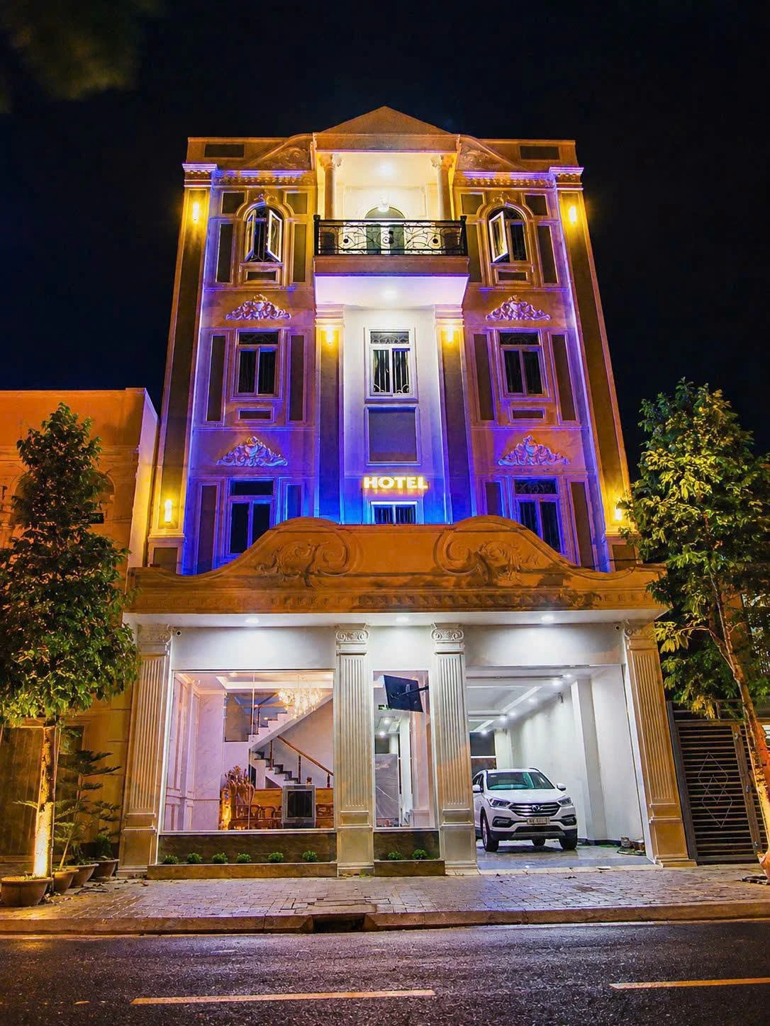 Bán khách sạn 300m2 Lê Đại Hành Phan Thiết 26 tỷ - Ảnh 1
