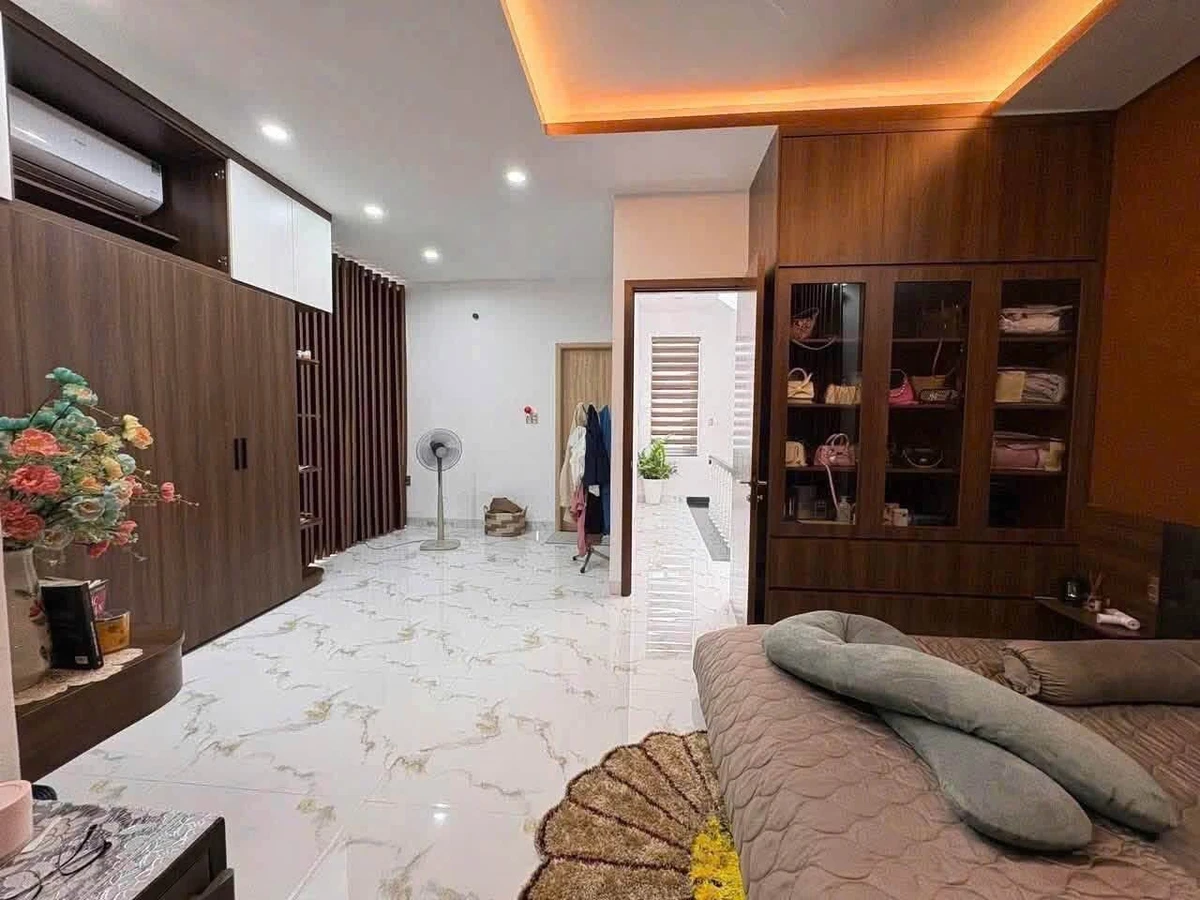 Bán nhà 4PN 5WC 109m2 đường Nguyễn Bỉnh Khiêm Vũng Tàu - Ảnh thu nhỏ 4