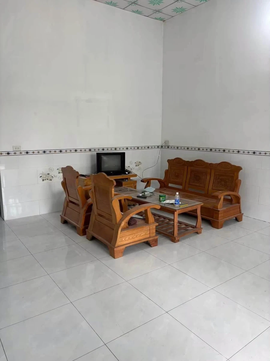 Bán nhà 2 phòng ngủ, DT 100m² ở Bình Mình giá 600 triệu - Ảnh thu nhỏ 2