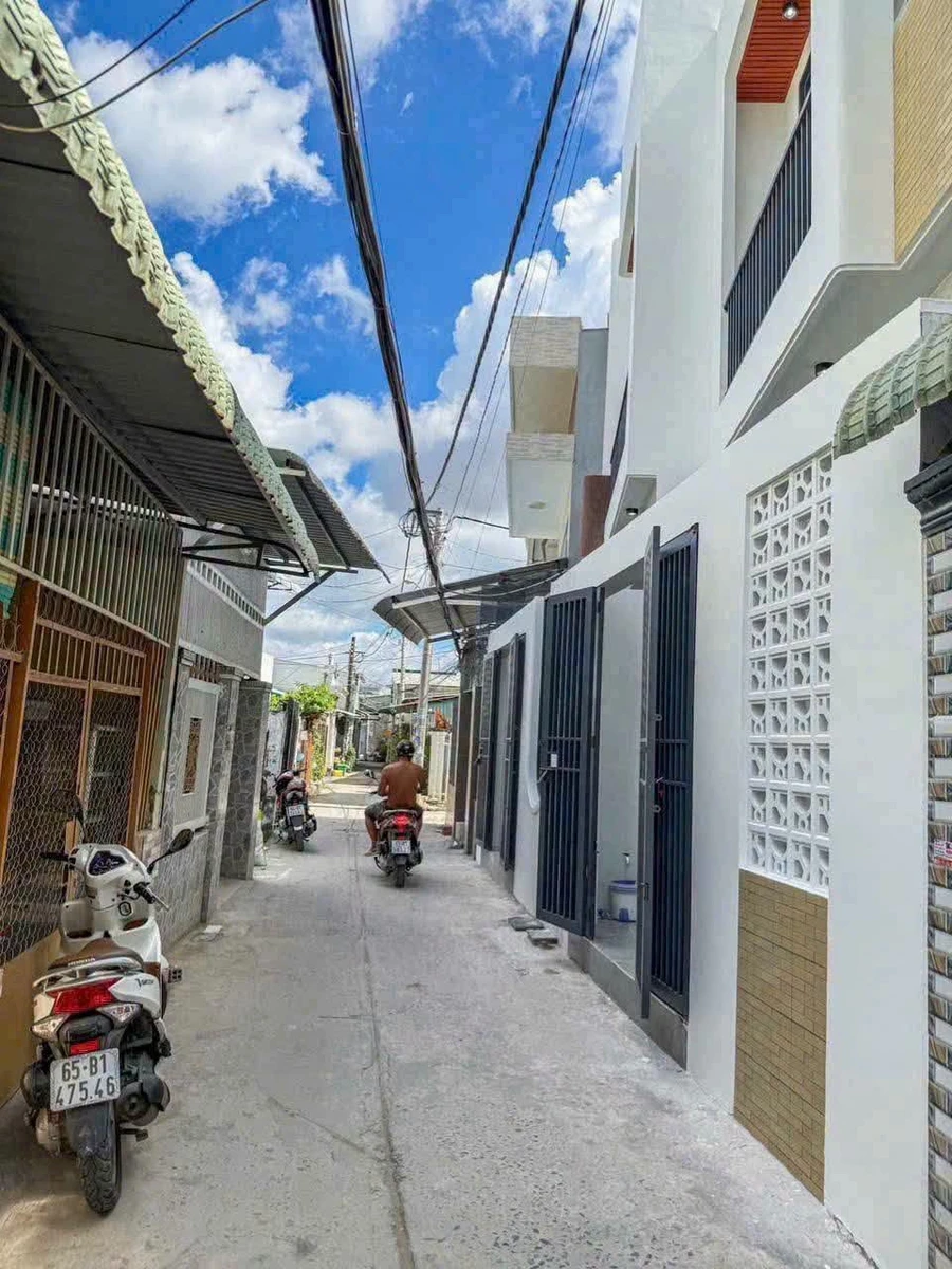 Bán nhà trệt lầu mới 100m² Nguyễn Văn Cừ, Cần Thơ - Ảnh thu nhỏ 2