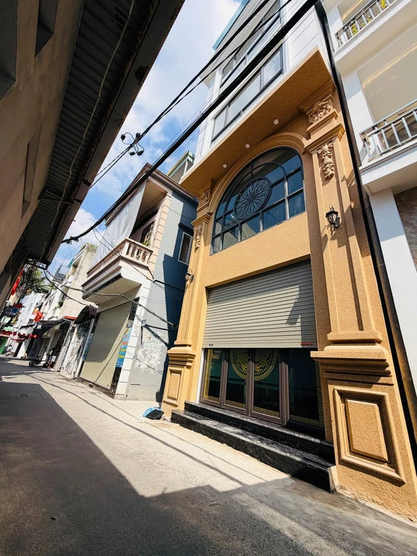 Bán nhà phố 5 tầng mới 225m² Lê Chân Hải Phòng
