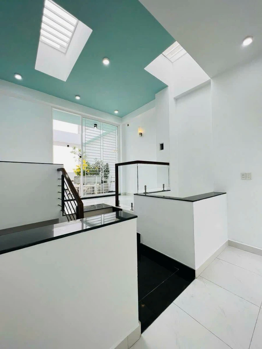 Cho thuê nhà hẻm 4x13 (52m²), 4PN 3WC tại Gò Vấp - 15 triệu/tháng - Ảnh thu nhỏ 4