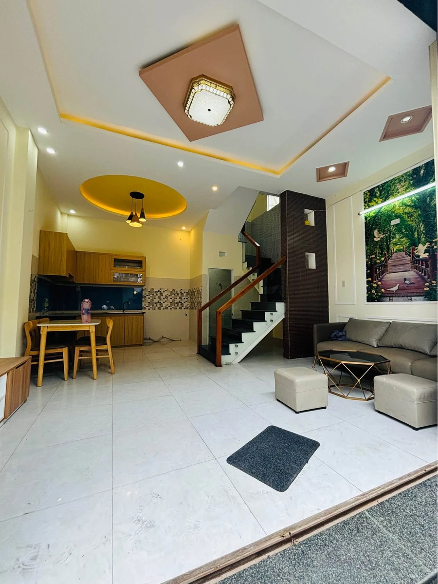 Bán nhà nằm hẻm Trần Hưng Đạo 38,2 m², 2 tầng, 2 phòng ngủ, 2 tỷ 70 - Ảnh thu nhỏ 2