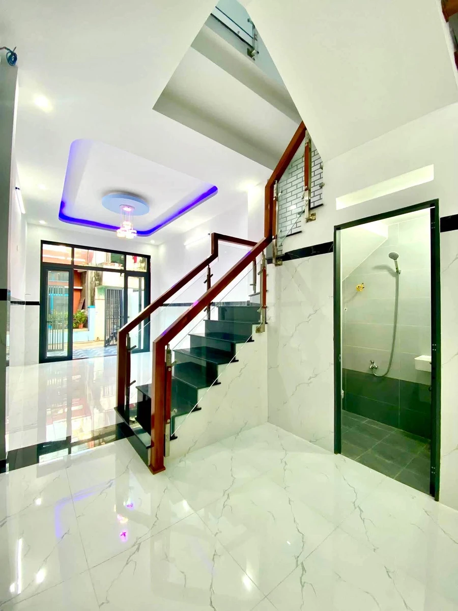Bán nhà hẻm 62m² 3PN Hoàng Văn Thụ Quy Nhơn 3,25 tỷ - Ảnh thu nhỏ 4