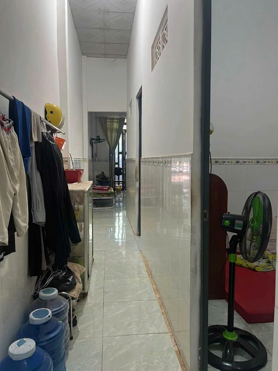 Bán nhà 2 phòng ngủ 61m² Đồng Xoài 700 triệu - Ảnh thu nhỏ 2