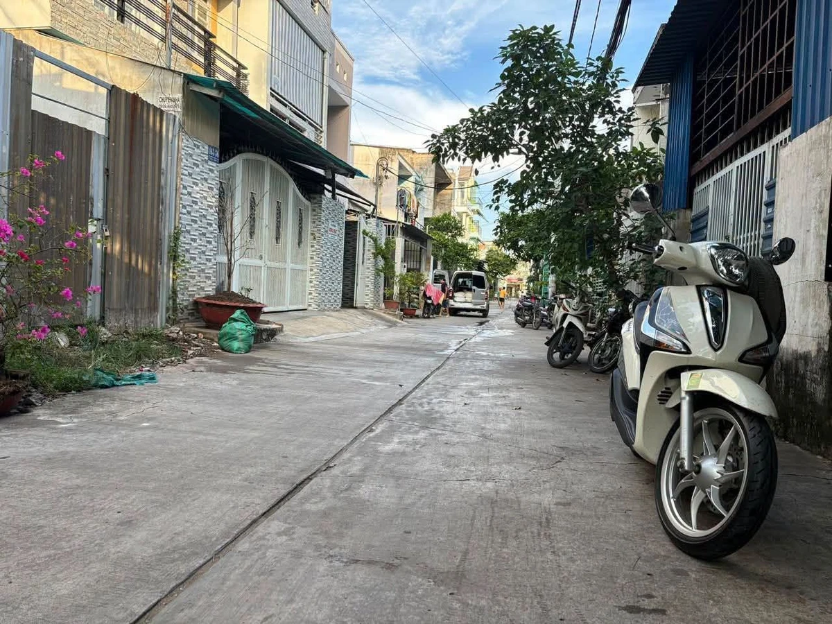 Bán nhà Võ Văn Kiệt Bình Tân 90m² 6.3 tỷ - Ảnh 1