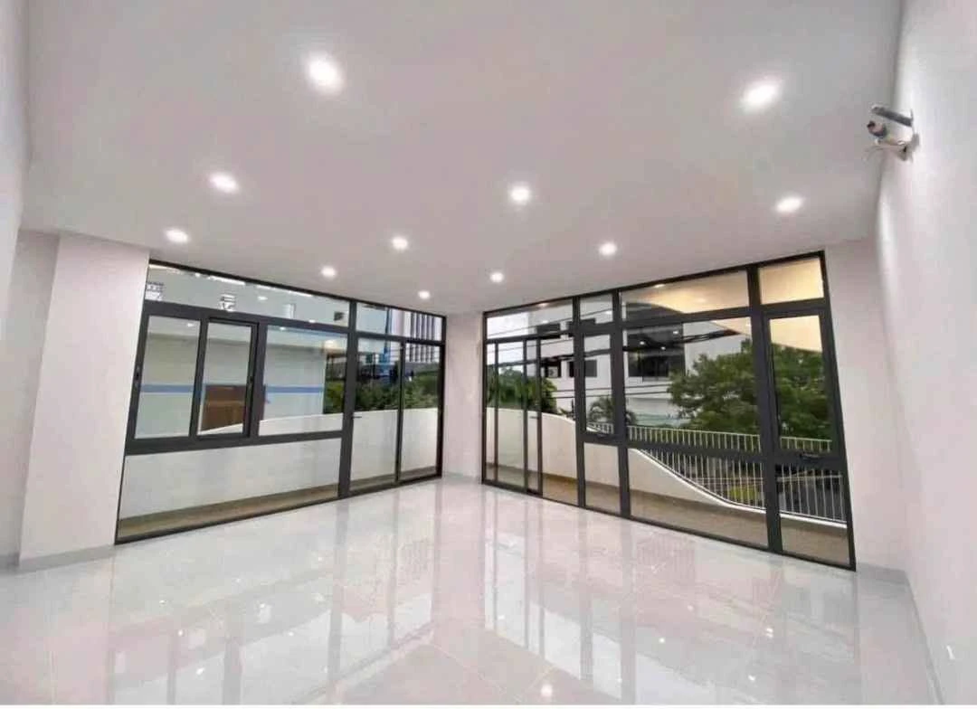 Cho thuê nhà góc 2 tầng mặt tiền đường Diên Hồng 6x15m giá 20 triệu/tháng - Ảnh thu nhỏ 4