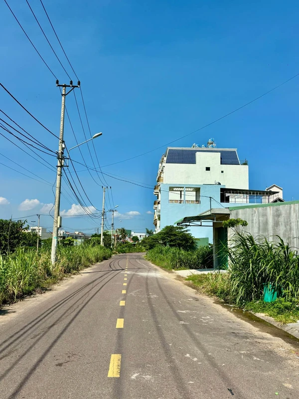 Bán đất mặt tiền đường nhựa 100m2 tại Nhơn Hưng, An Nhơn, Bình Định