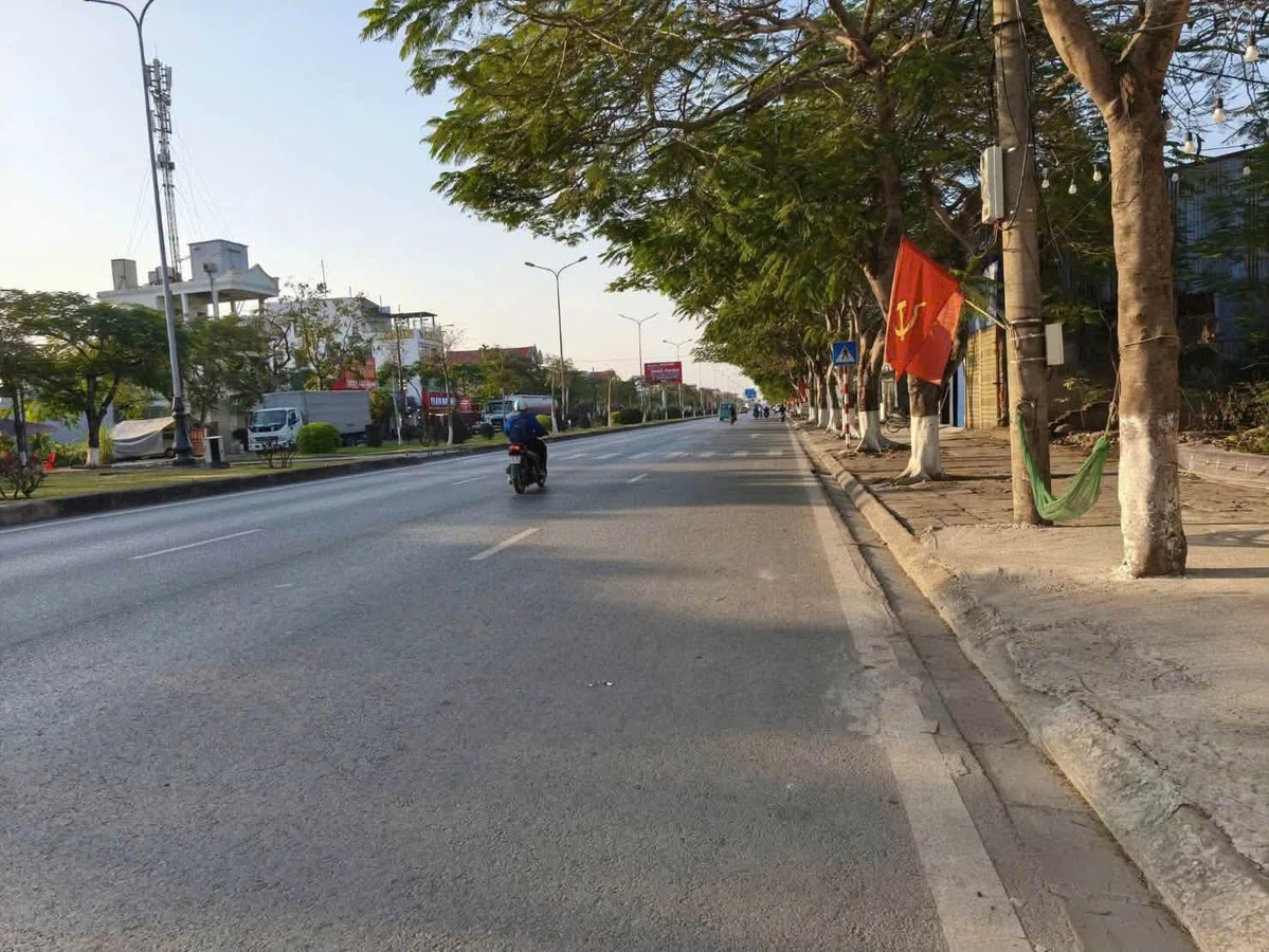 Bán đất mặt đường Phạm Văn Đồng, Dương Kinh, Hải Phòng, 61,6m², 2,7 tỷ - Ảnh 1