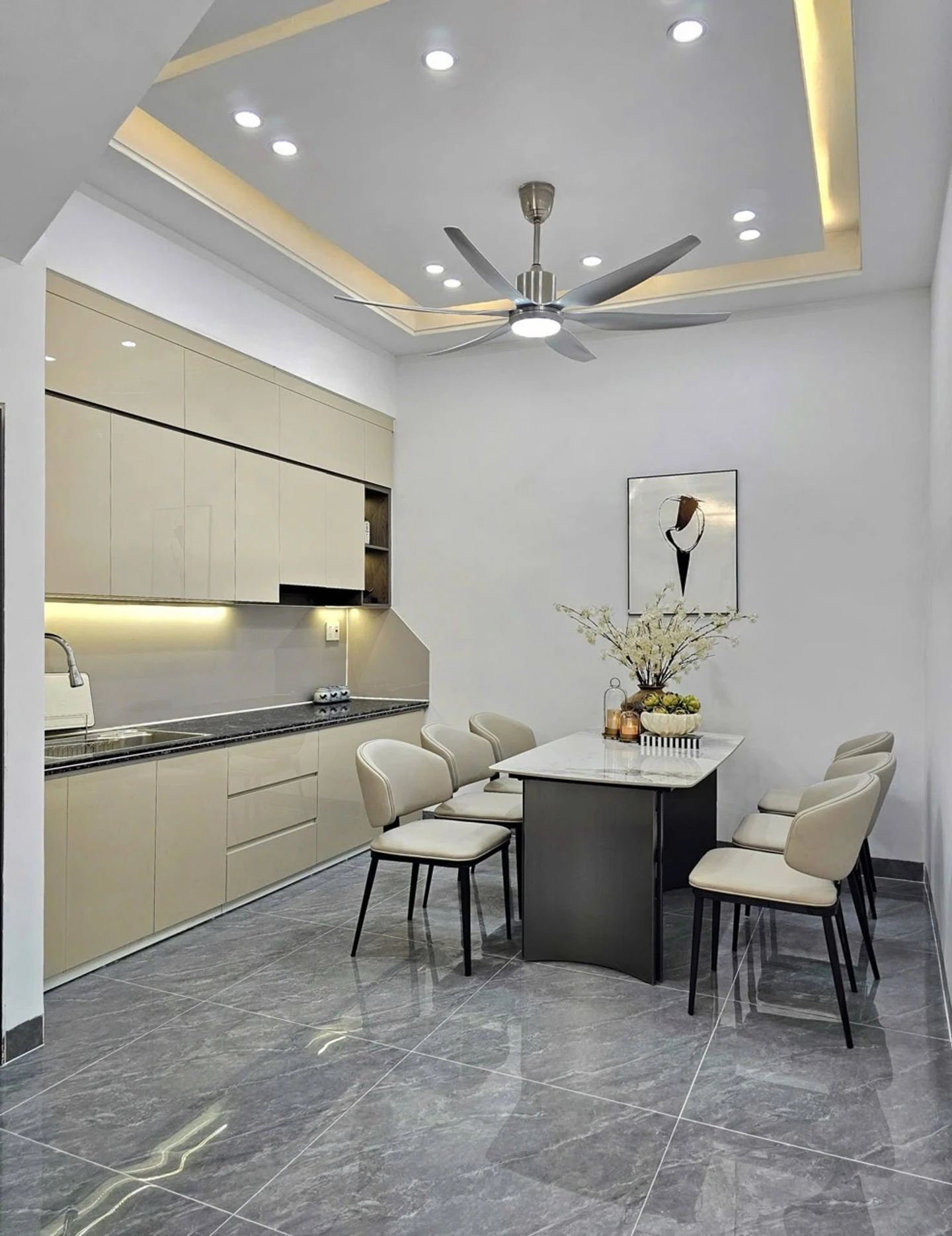 Bán nhà mới xây 52.4m2 tuyến 2 Miếu Hai Xã, 4 tầng, nội thất - Ảnh 1