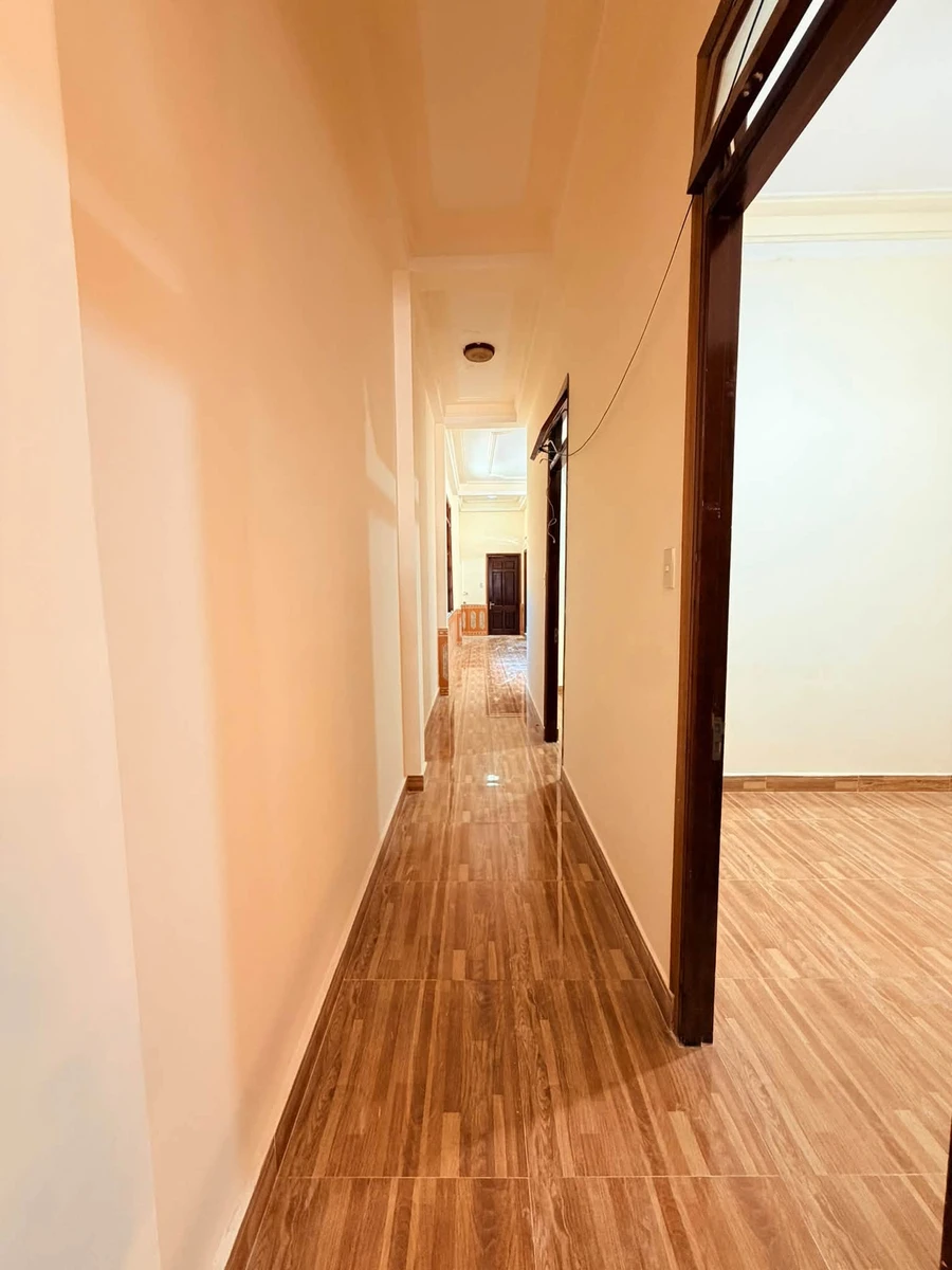 Bán nhà Đà Lạt 147m² mặt tiền đường Lạc Long Quân 4,7 tỷ - Ảnh thu nhỏ 5