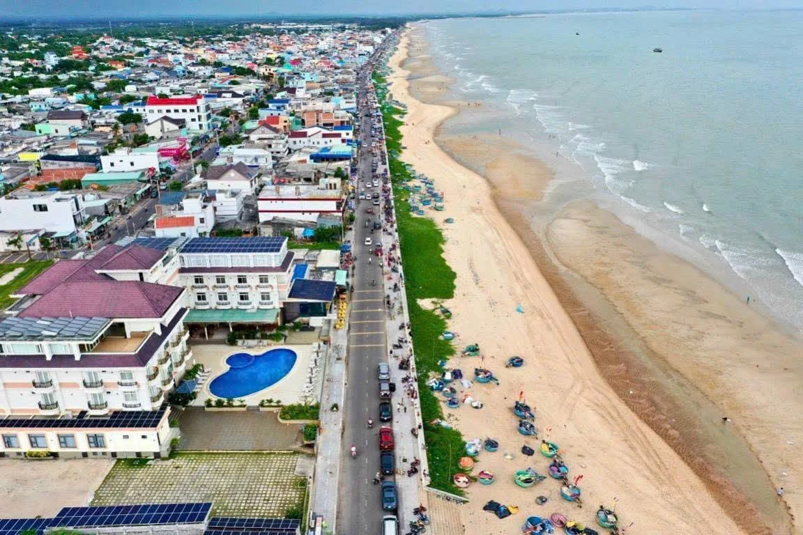 Bán lô góc đất mặt tiền bờ kè Phước Hải 152.8m2, có homestay - Ảnh thu nhỏ 4