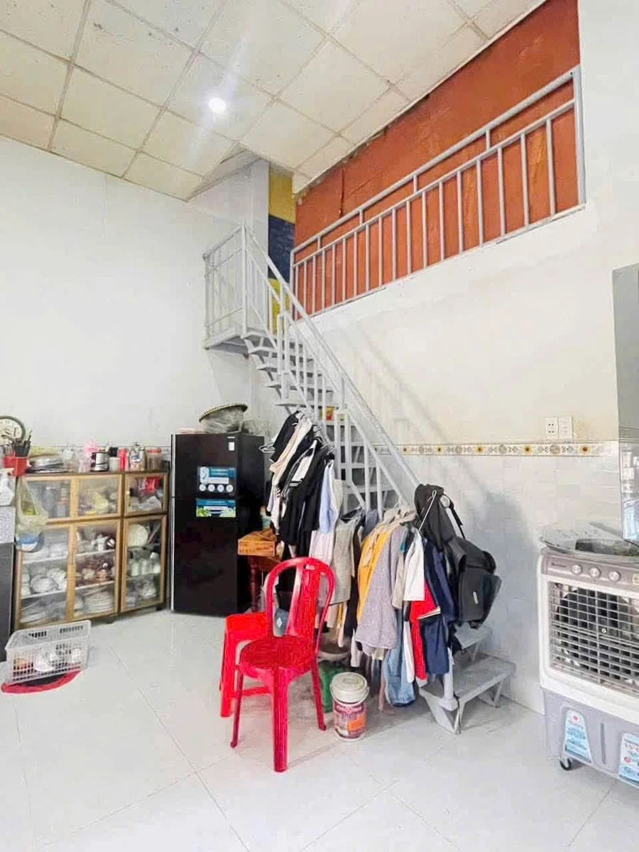 Bán nhà mặt tiền Lê Lợi, Đồng Xoài 125m2, 2 phòng ngủ - Ảnh thu nhỏ 4