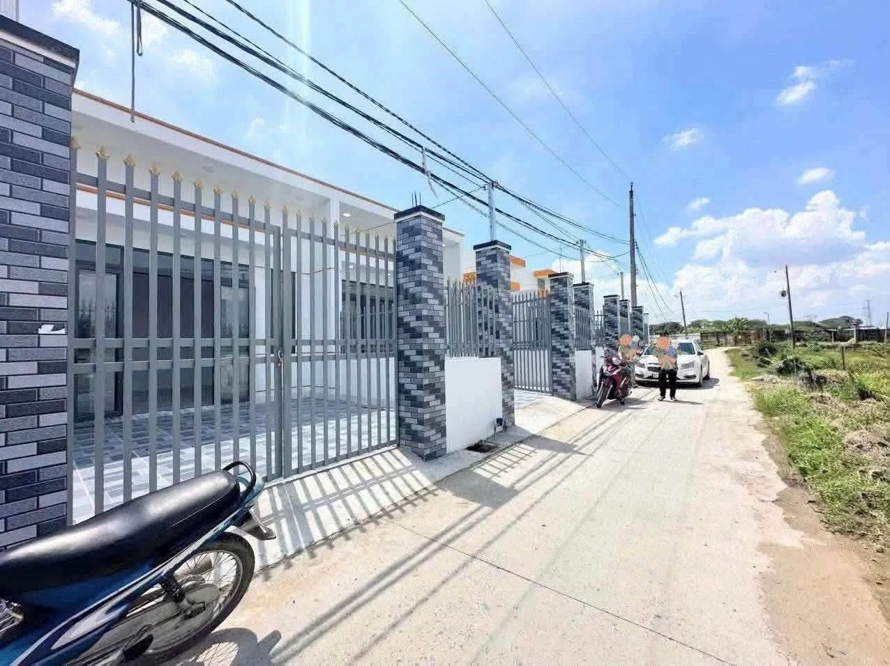 Bán nhà cấp 4 mới 125m² Bến Lức Long An - Ảnh 1