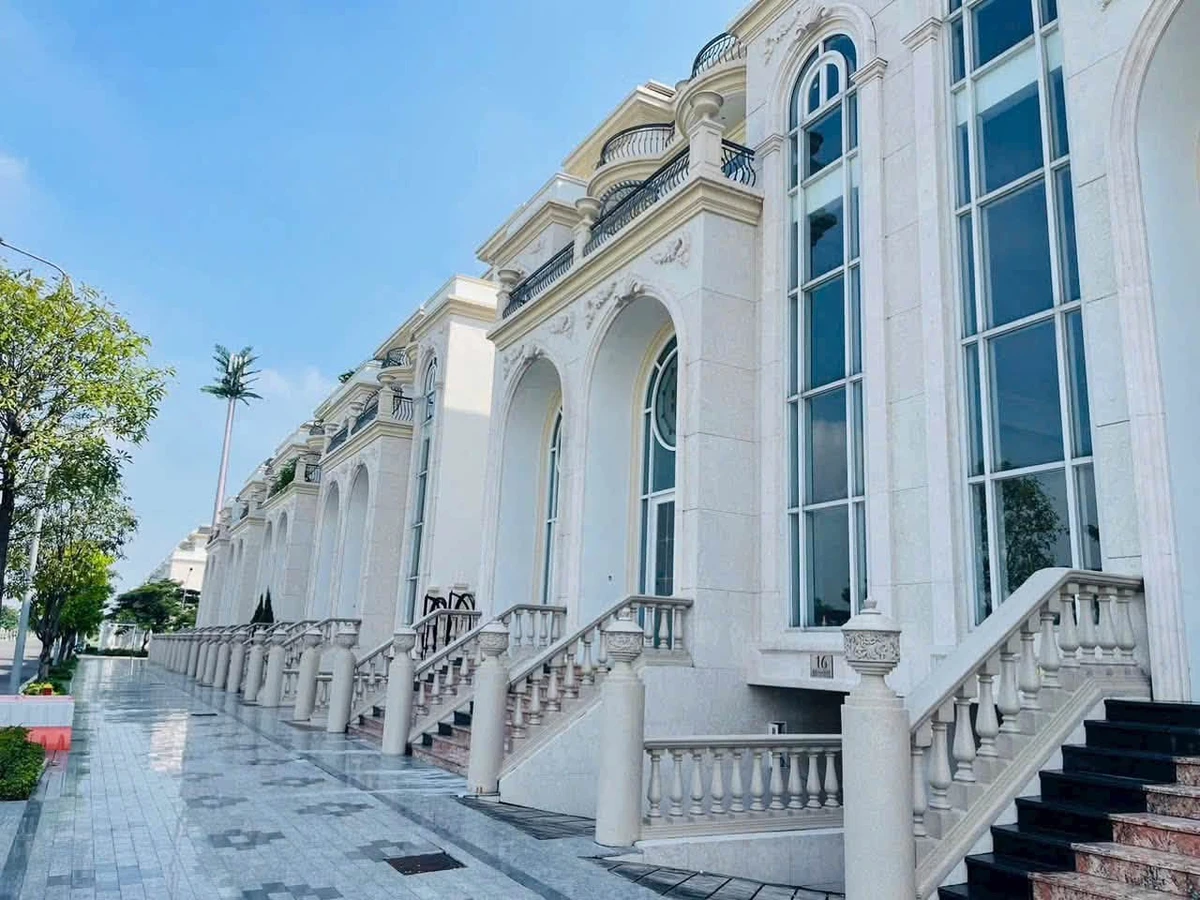 Bán nhà 7x23m, 4 lầu + hầm, Vạn Phúc City, Thủ Đức, 34 tỷ - Ảnh thu nhỏ 4