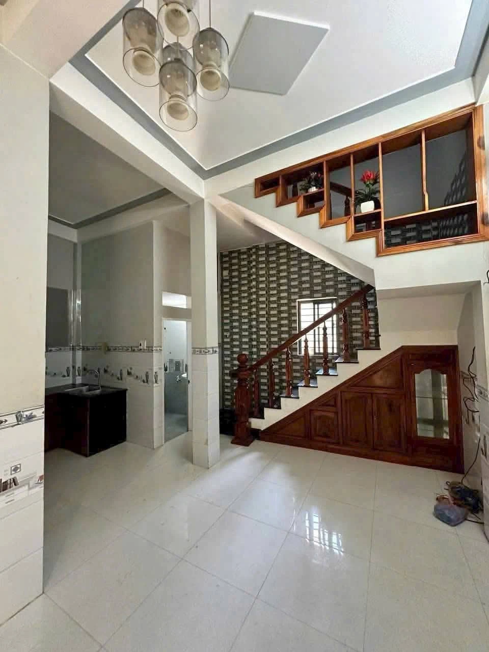 Bán nhà hẻm 4 tầng 40m2 Quy Nhơn 2,225 tỷ - Ảnh 1