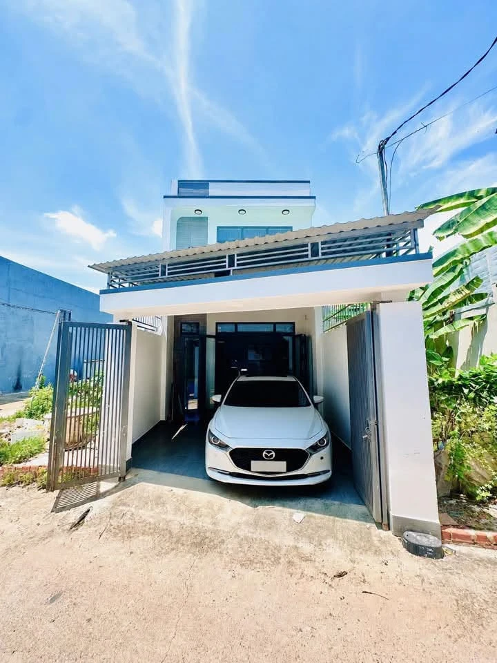 Bán nhà 1 trệt lửng 60m² 2PN Phú Hòa 2 tỷ 750 - Ảnh 1
