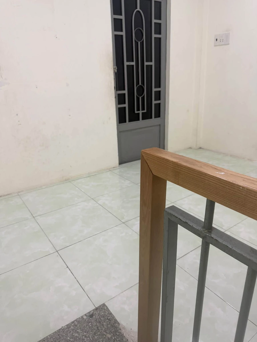 Nhà bán Quận 12 sổ riêng 26,8m² giá 1 tỷ 950 triệu - Ảnh thu nhỏ 2