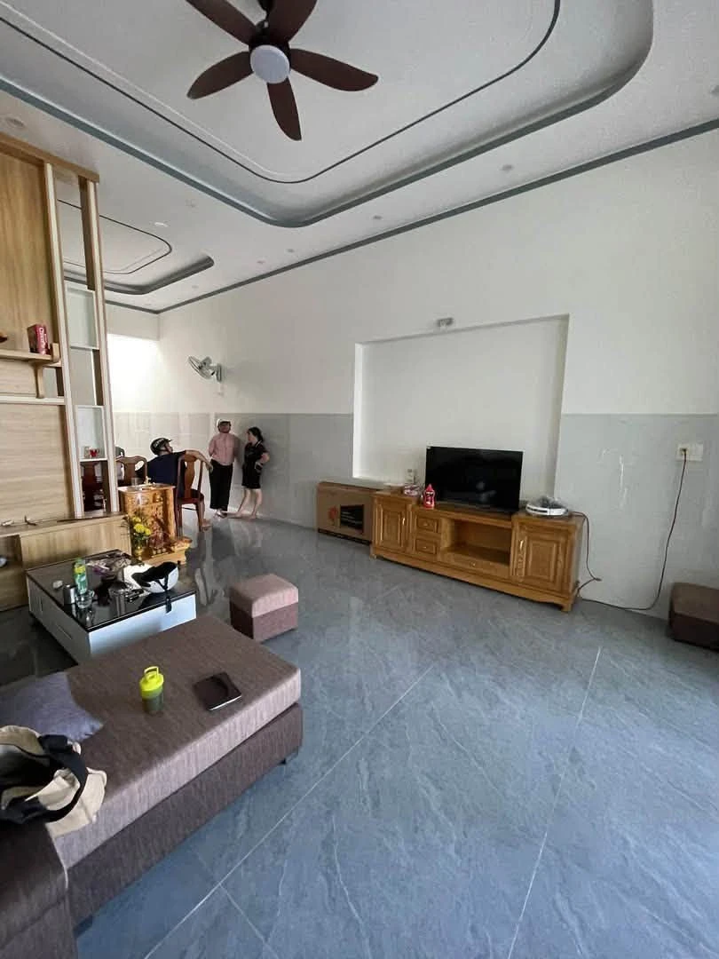 Bán nhà mặt tiền Q7 60m² 3 phòng ngủ 3.15 tỷ - Ảnh thu nhỏ 4