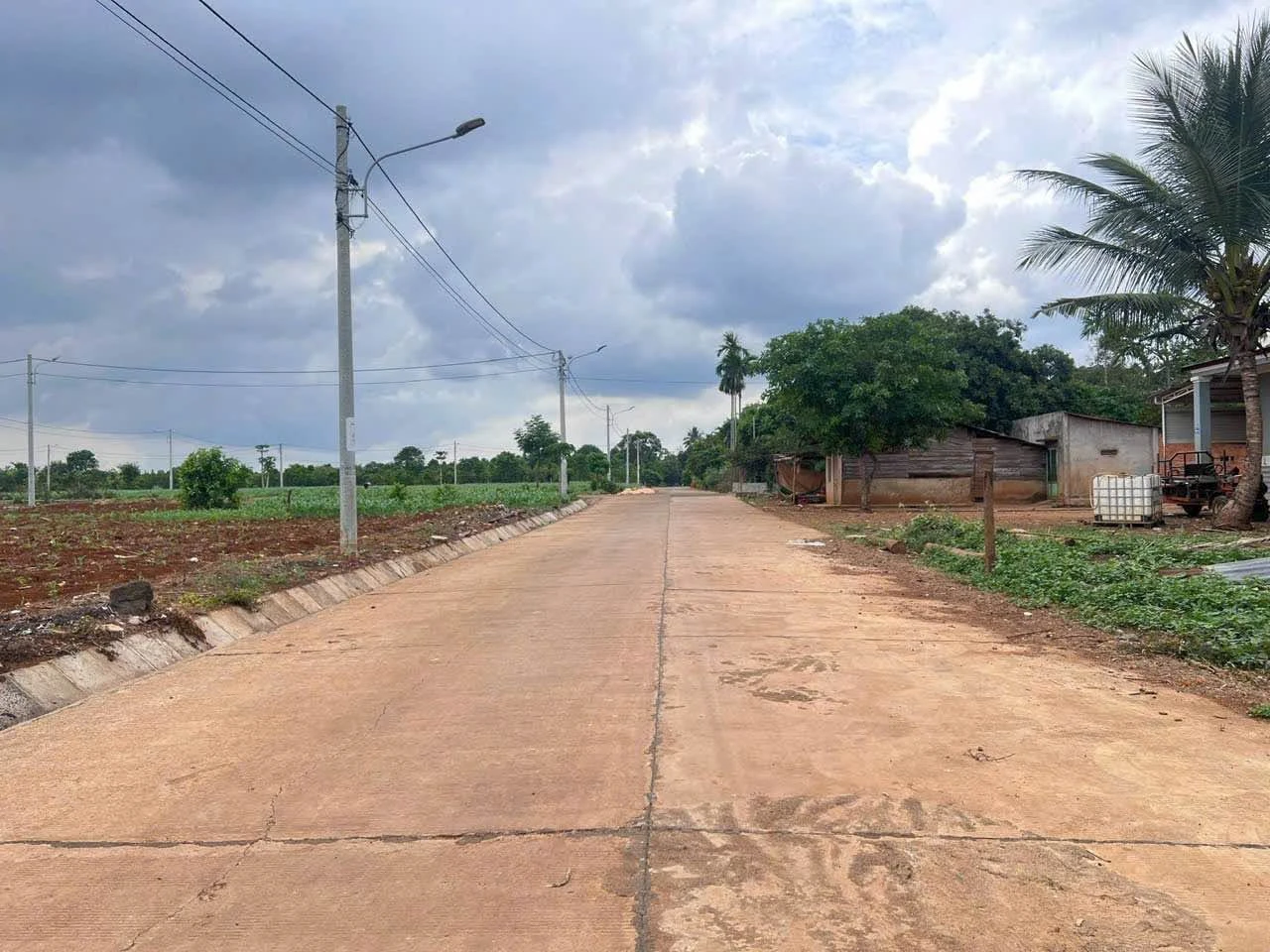 Bán đất Nguyễn Xuân Nguyên 165m² 2,5 tỷ Buôn Ma Thuột - Ảnh 1