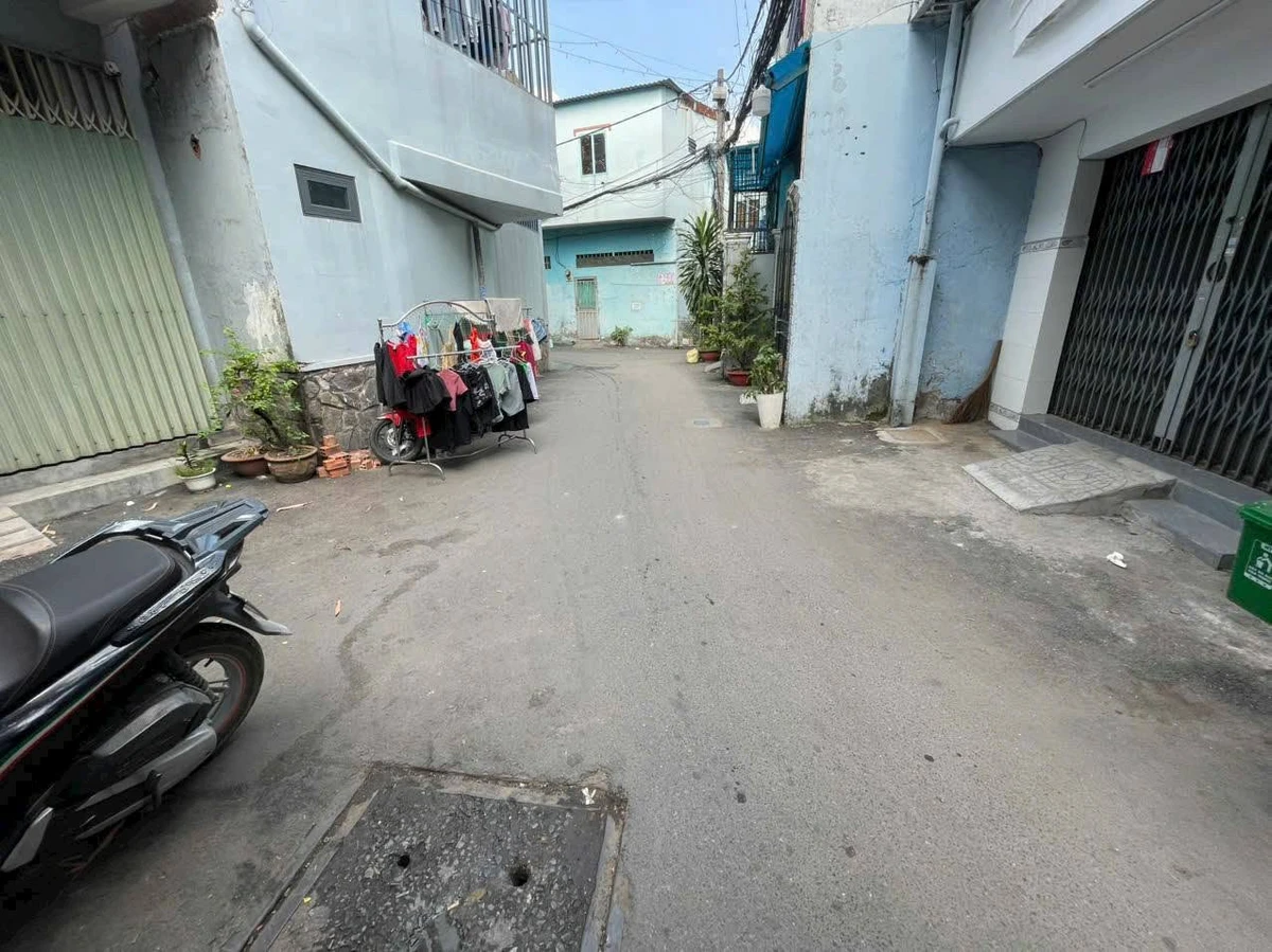 Bán nhà hẻm Điện Biên Phủ 30m² 2 phòng 4.3 tỷ Bình Tân - Ảnh thu nhỏ 2