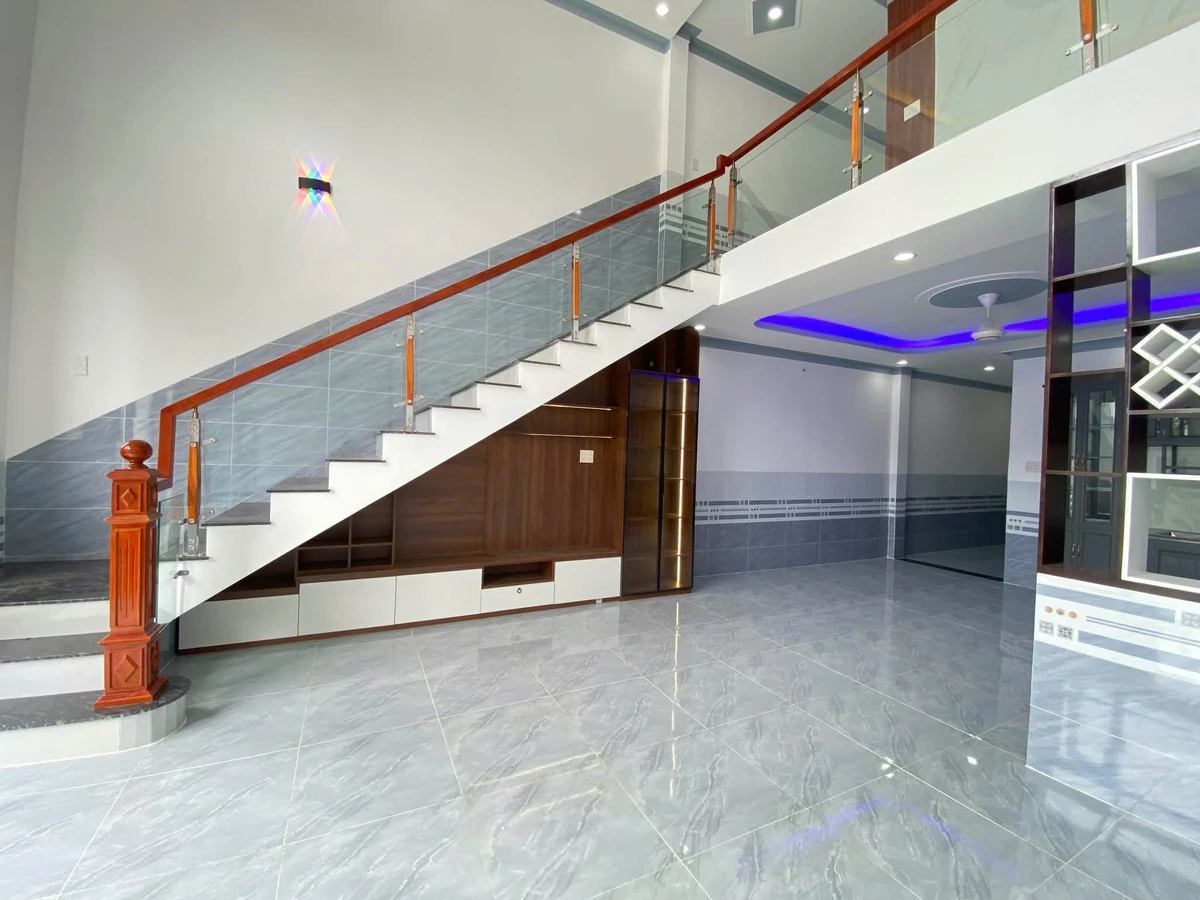 Bán nhà gác lửng 3PN Trảng Bom Đồng Nai 100m² 1 tỷ 695 triệu - Ảnh thu nhỏ 2