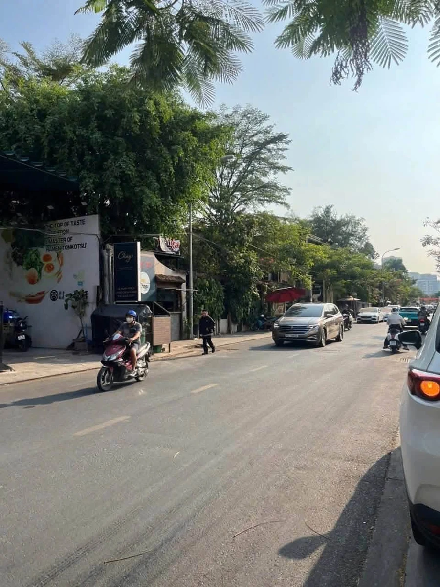 Cho thuê nhà mặt tiền 300m² Xuân Thủy Thảo Điền - Ảnh thu nhỏ 2