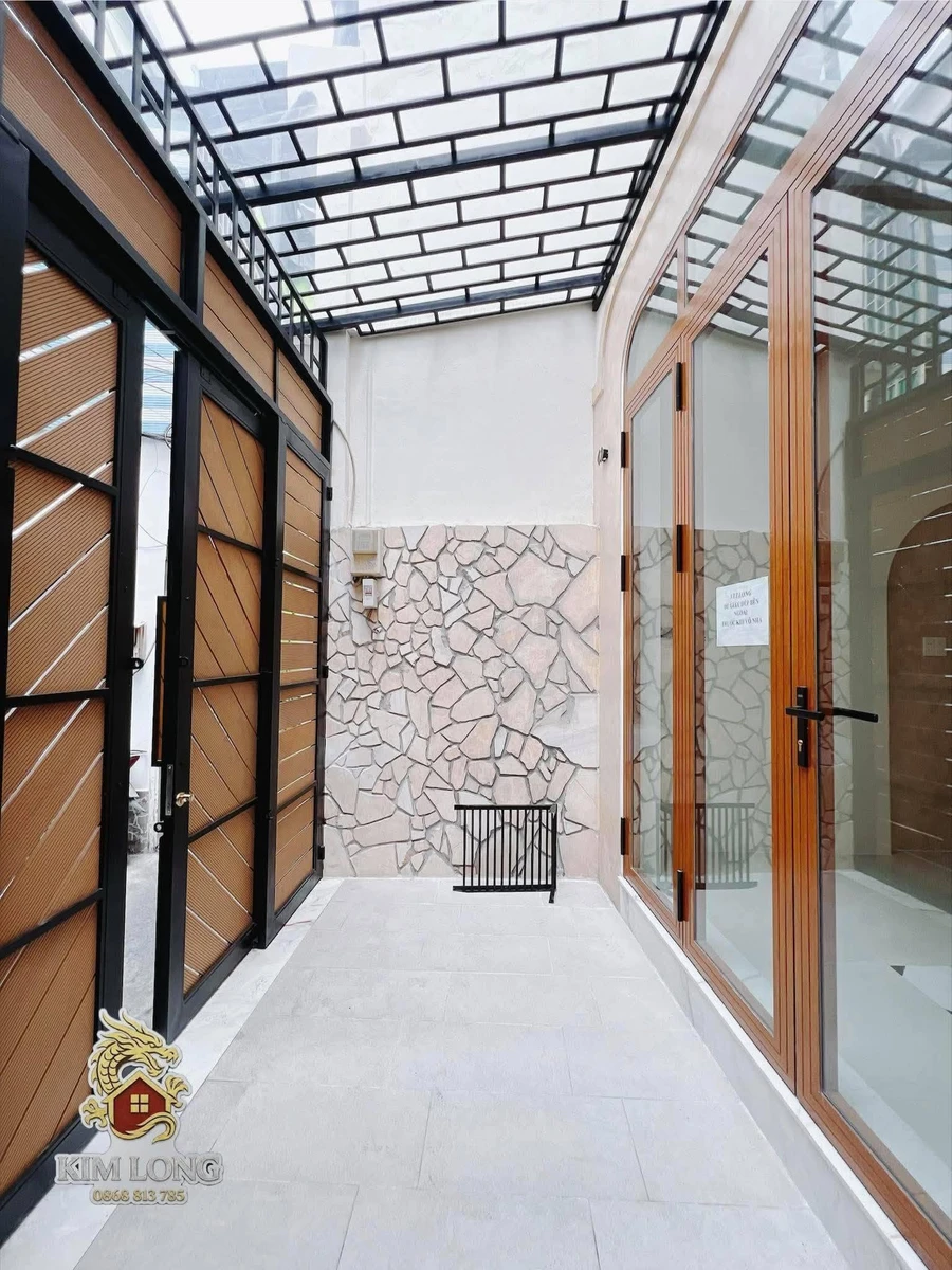 Bán nhà 4 tầng đường Hoàng Diệu, Quận 4 - 37,8m² - 5,45 tỷ - Ảnh thu nhỏ 2
