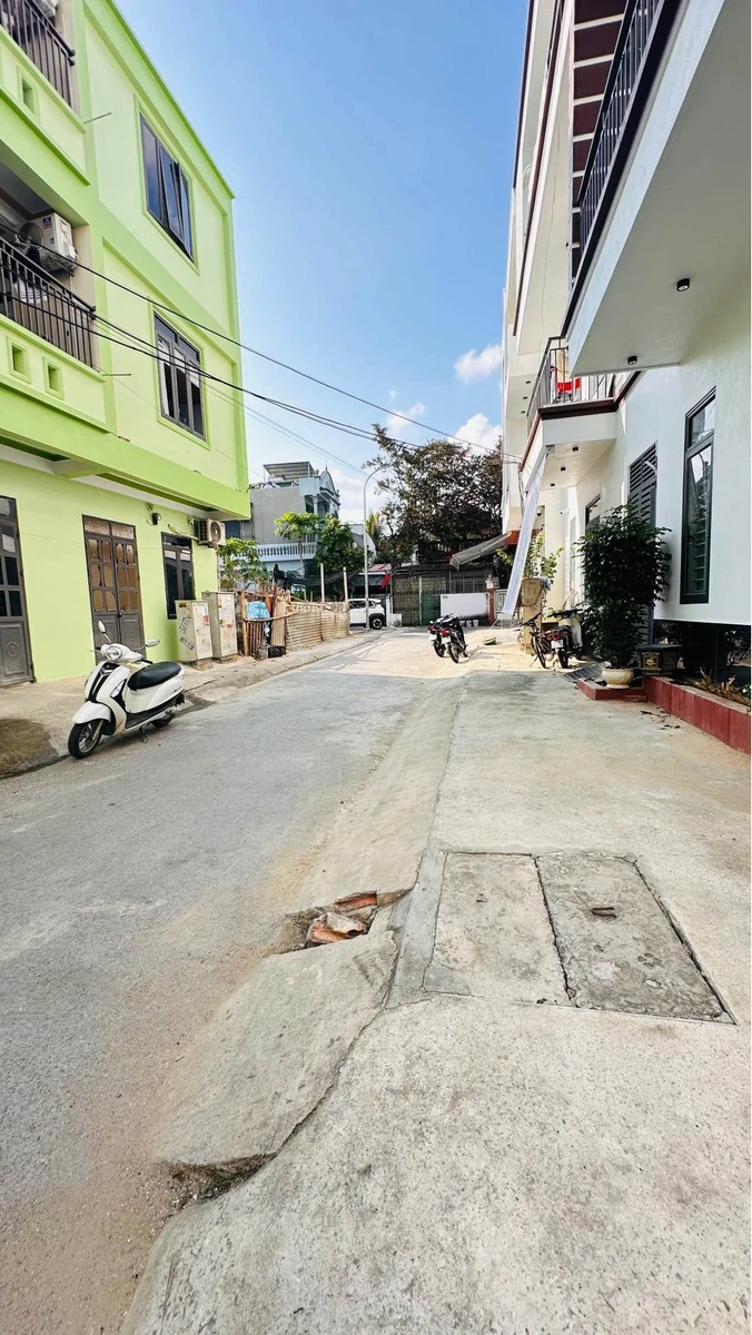 Bán đất 60m² mặt tiền Hải Thượng Lãn Ông, Quận 1 – 2,3 tỷ - Ảnh 1