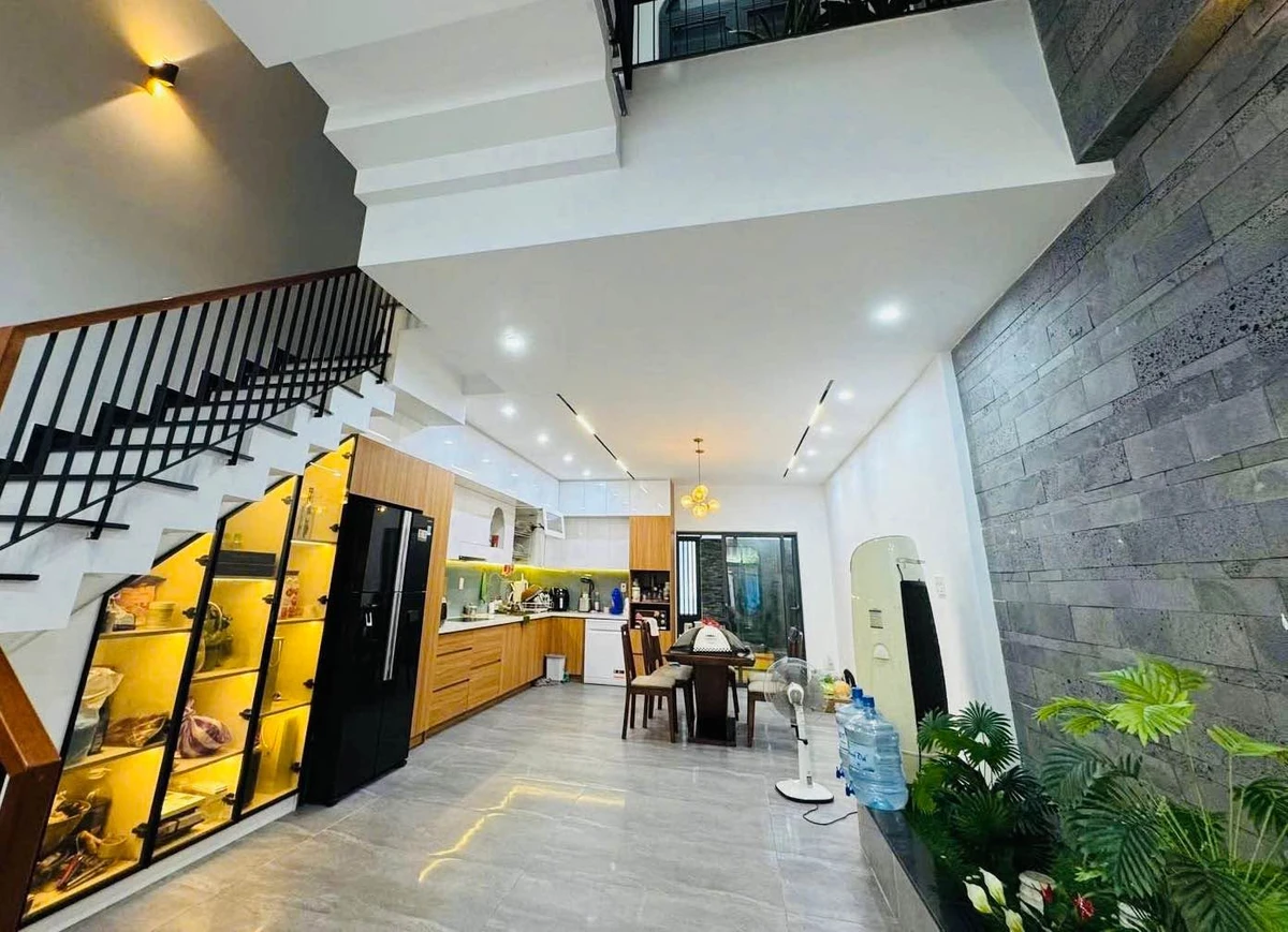 Bán nhà 4 tầng 4PN 5WC 110m2 sát Sông Hàn Đà Nẵng - Ảnh thu nhỏ 5
