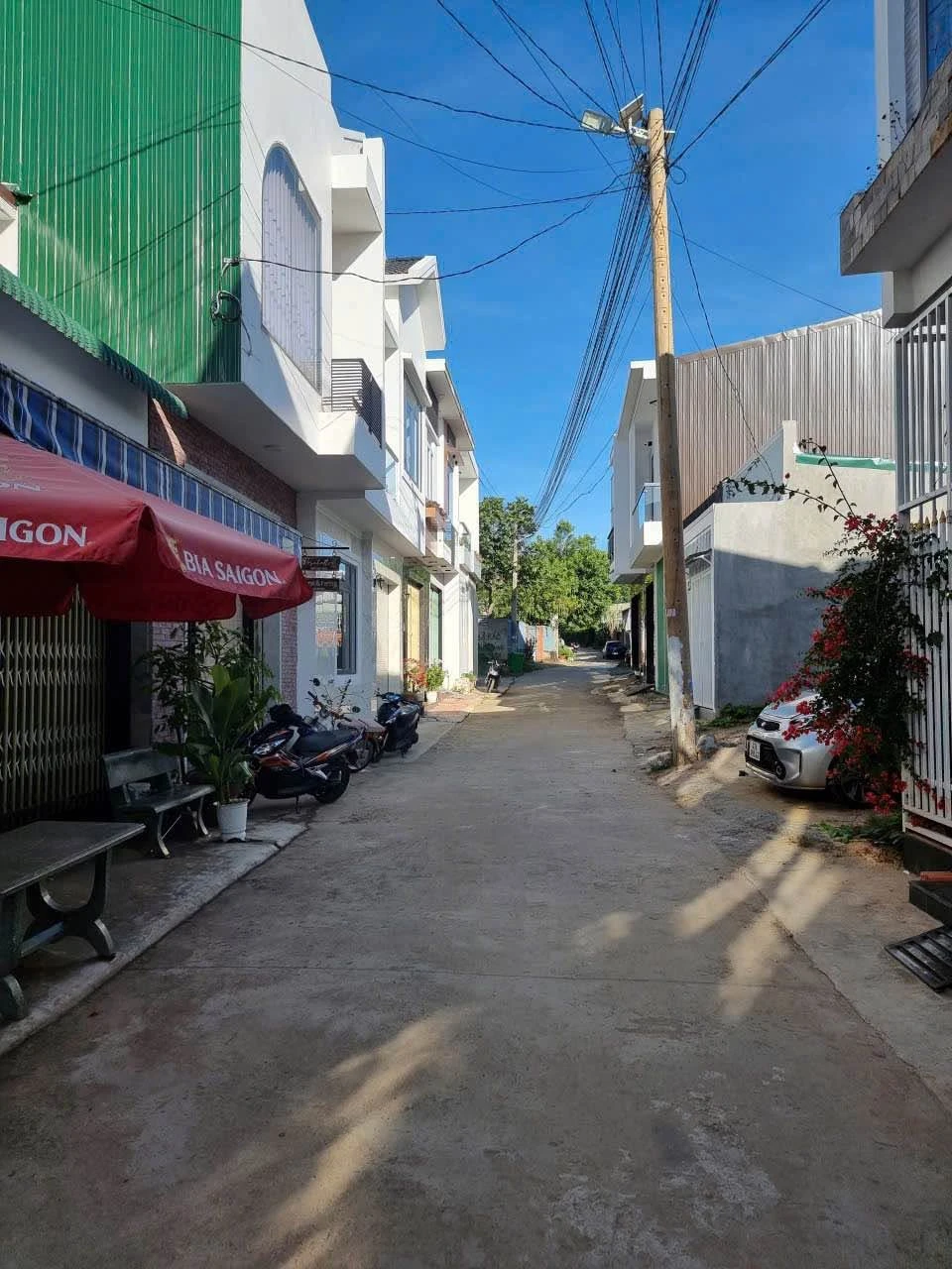 Bán nhà 1 mê mới 100%, 4 phòng ngủ, hẻm 111 Nguyễn Tri Phương, Buôn Ma Thuột, giá 4,2 tỷ - Ảnh 1