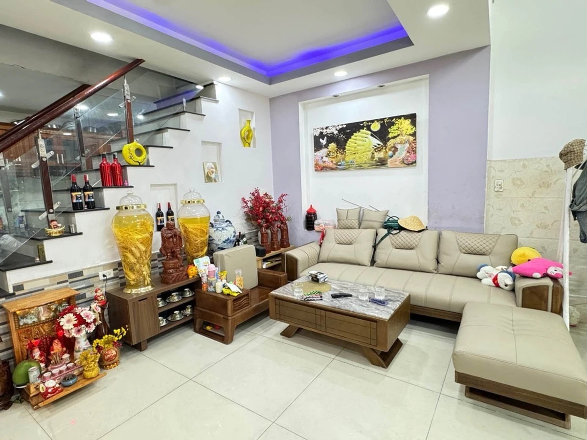 Bán nhà Tân Phú 5.5x13.5m, 1 lửng 1 lầu, sân thượng - Ảnh thu nhỏ 2